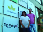 O trabalho de ajudar as pessoas a economizar