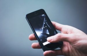 Uber e Garupa: lei de regulamentação foi aprovada pelo prefeito Telmo Kirst