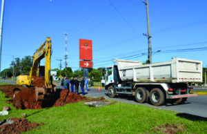 Inicia a construção da rótula no trevo do Distrito Industrial
