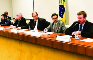Faltando menos de um mês para COP 8, setor do tabaco continua sem respostas