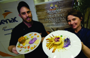 Concurso cultural e recreativo escolhe o melhor prato típico alemão da região