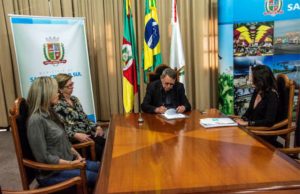 Escolas do Município receberão mais de 2.600 livros para bibliotecas