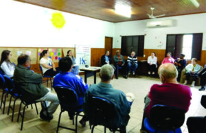 Equipe do HSC visita Centro de Convivência para falar sobre doação