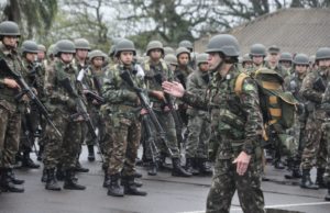 Um dia com os militares dos 7º BIB