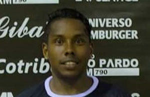 Assaf contrata pivô do Nadas Branco