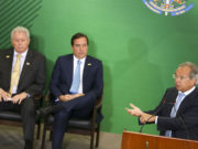 Guedes: "Caixa foi vítima de saques e assaltos de recursos públicos"