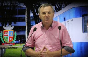 Elstor Desbessel renuncia ao cargo de presidente da Câmara de Vereadores