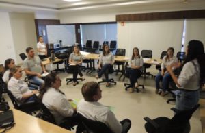 Educadores sociais se preparam para o reinício das atividades do Programa de Aprendizagem