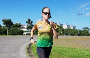 Jaqueline Weber realiza camping de treinamento