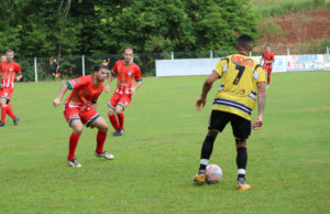 Pinheiral e São José fazem decisão da Lifasc
