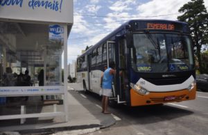 Passagem de ônibus chega a R$4,25
