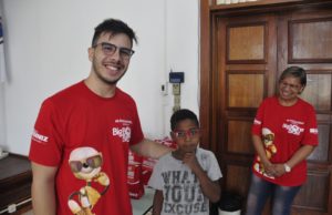 Projeto Social contempla estudantes com óculos de grau gratuito