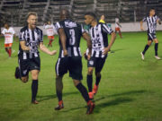 Santa Cruz com dúvidas para segunda