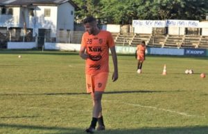 Zagueiro Felipe chega ao Santa Cruz