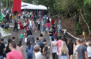 Público da 15ª Fenachim chega a 50 mil pessoas