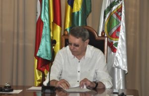 Prefeito divulga carta aos santa-cruzenses
