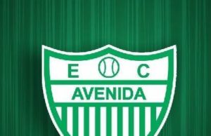 Com dois jogadores a menos, Avenida arranca empate em Caxias