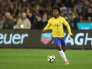Willian é chamado para lugar de Neymar