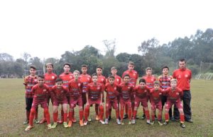 Categoria 2007 do Genoma está classificada para as quartas de final