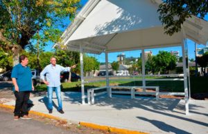 Paredão vai receber parada envidraçada e pintura asfáltica