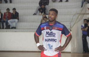 Assaf joga nesta sexta-feira em Santa Maria