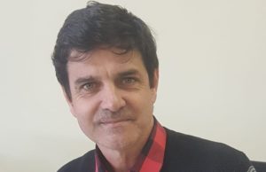 Auro Schlling assume a presidência