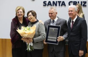 Professor Nestor Raschen recebe o título de Cidadão Honorário