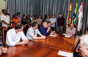 Secretário anuncia aquisição de equipamentos para fortalecer produtores e agroindústrias