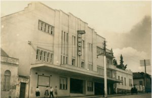 A história dos cinemas de Santa Cruz em livro