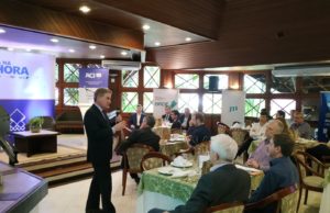 Ex-governador palestra sobre a reforma tributária