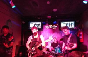 Viúva Negra: 35 anos de história e música boa