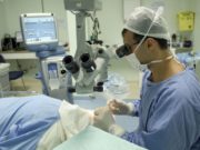 Hospital Santa Cruz realiza transplante de córnea em paciente pediátrico