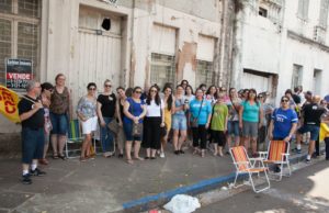 Sem acordo, professores estaduais seguem paralisados