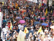 Escolas estaduais entram em greve