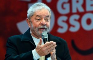 Após decisão do STF, juiz manda soltar ex-presidente Lula