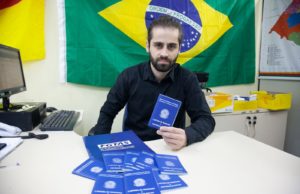 Mais de 350 carteiras aguardam retirada