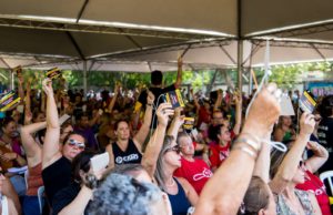 Assembleia decide pelo fim da greve