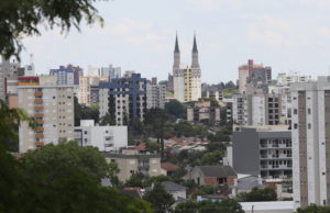 Juiz extingue ação do MP contra o aumento do IPTU