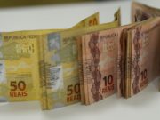 Salário mínimo sobe para R$ 1.045