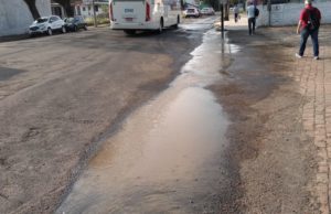 Vazamentos de água são registrados em Santa Cruz