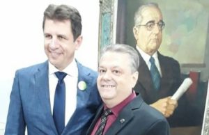 Adjori-RS presente na posse do novo presidente da Assembleia