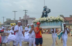 Terreiro realiza festa de Yemanjá