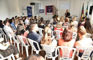 Café Empresarial abre programação com empreendedorismo de carreira