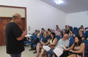 Núcleos administrativos recebem orientações sobre contenção de gastos