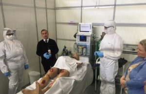 Profissionais da saúde realizam capacitação para manejo de corpos em Santa Cruz