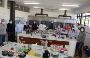 Unisc repassa sabão artesanal ao município