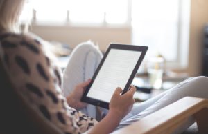 Comitê Científico afirma que “ficar em casa é a nossa melhor vacina” para barrar coronavírus