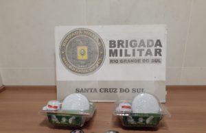 Casal é detido no centro com chuveiros