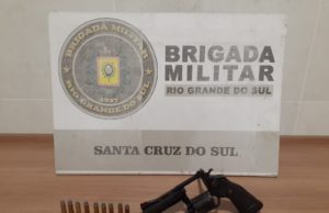 Arma é apreendida durante acidente