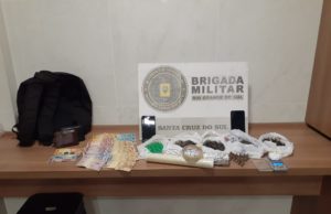 Brigada Militar prende dois por tráfico